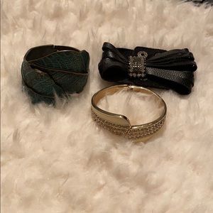 Set of 3 bracelets